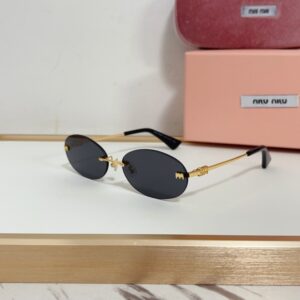 MIU MIU VMU 74ZS High-Quality, Fashionable, And Versatile Sunglasses For Men and Women