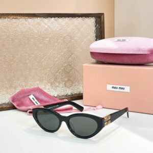 MIU MIU MUA04S High-Quality, Fashionable, And Versatile Sunglasses For Men and Women