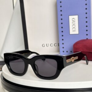 GUCCI GG1558SK Fashionable High-Quality Ssunglasses For Men And Women