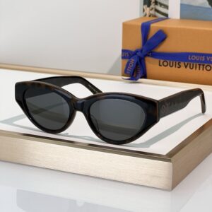LOUIS VUITTON Z2686U Fashionable High-quality Sunglasses Multi-color Frame Design