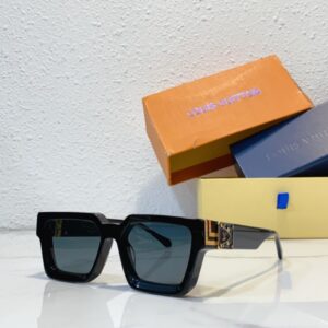 LOUIS VUITTON Z1910E  Z1920E  Z1940E  Z1900E  Z1812E Fashionable High-quality Sunglasses Classic Versatile Pattern Designsone Color One Model
