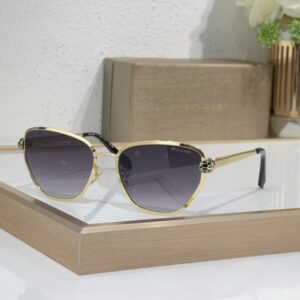 BVLGARI BV50045U New High-Quality Fashionable Aesthetically Cat's eye Sunglasses Women Men