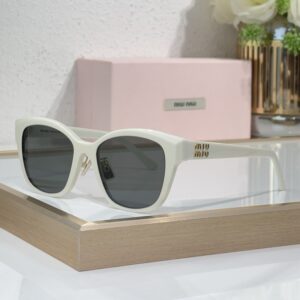 MIUMIU SMU01ZS New High-Quality Fashionable Aesthetically Pleasing Square Sunglasses Women Men